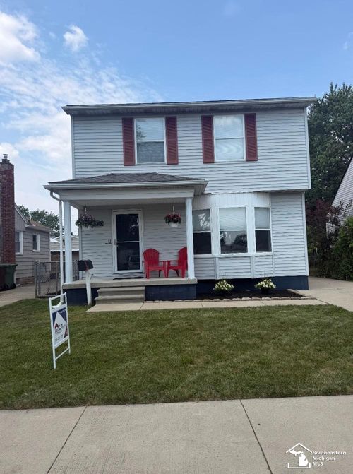 13020 Venness St, Southgate, MI, 48195-1142 | Card Image