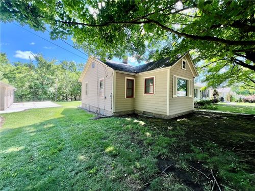 36 6th St, Bessemer, PA, 16112-9703 | Card Image
