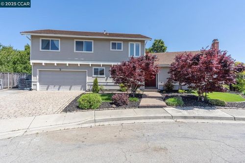 6082 Slopeview Ct, Castro Valley, CA, 94552-1646 | Card Image