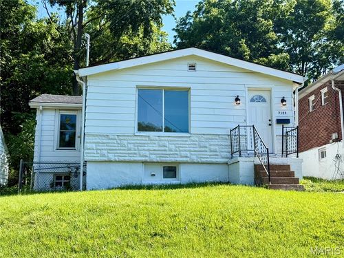 7123 Beulah Ave, Jennings, MO, 63136-1003 | Card Image