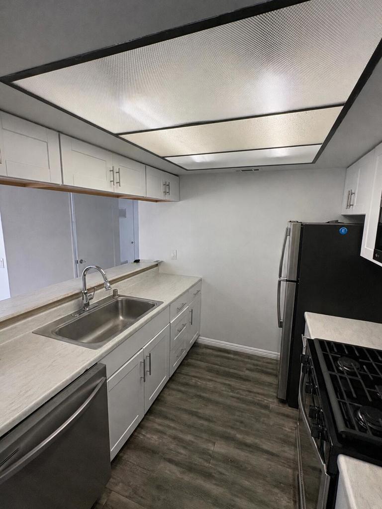 Residential Lease in Los Angeles 4