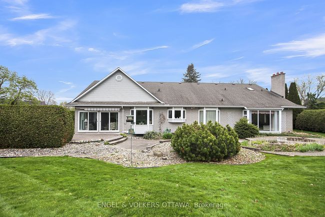 5544 S Island Park Dr, House other with 3 bedrooms, 5 bathrooms and 6 parking in Manotick ON | Image 27
