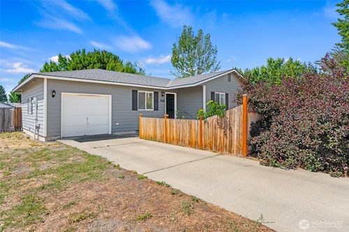 306 W Ridgeview Ln, Ellensburg, WA, 98926-2039 | Card Image