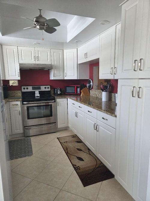 apt-131-7-2950 Se Ocean Blvd, Stuart, FL, 34996-3578 | Card Image