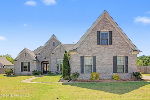 6386 Houston Ln, Olive Branch, MS, 38654-2328 | Card Image