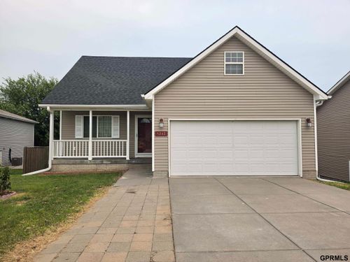 5242 N 9th Circle, Lincoln, NE, 68521 | Card Image
