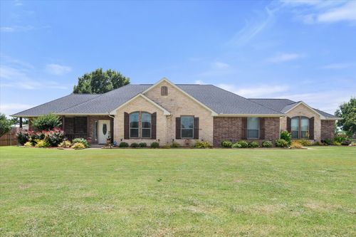 413 Rugged Dr, Red Oak, TX, 75154-3015 | Card Image