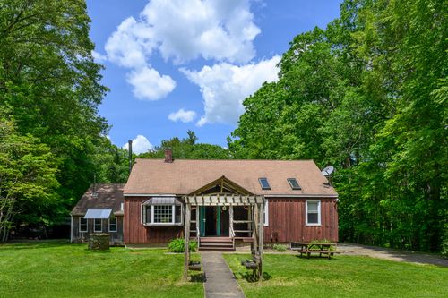 138 Baltic Hanover Rd, Baltic, CT, 06330-1101 | Card Image