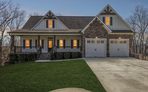 698 Sugar Leaf Ln, Soddy Daisy, TN, 37379-3271 | Card Image