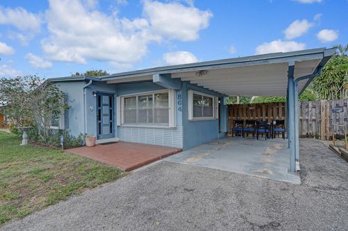864 Caroline Ave, West Palm Beach, FL, 33413-1225 | Card Image