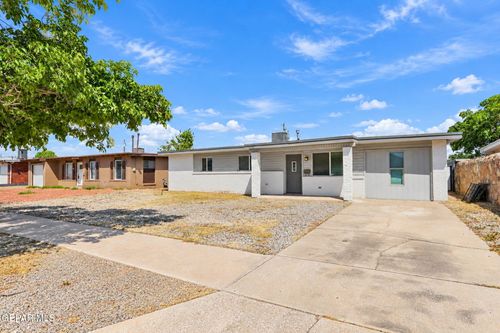 10532 Goodman St, El Paso, TX, 79924-1905 | Card Image