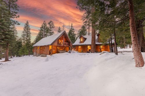 6442 Donner Rd, Tahoe Vista, CA, 96148-9832 | Card Image
