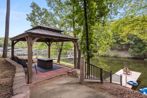 228 E Lake Ct, Sunrise Beach, MO, 65079-5447 | Card Image