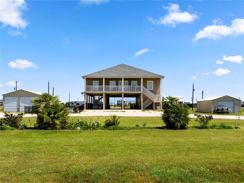 213 Porpoise Dr, Palacios, TX, 77465-2071 | Card Image