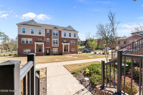 12 Brownstone Ln, Southern Pines, NC, 28387-2320 | Card Image