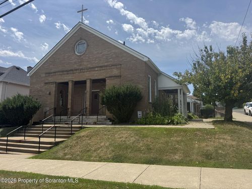 1605 Oram St, Scranton, PA, 18504-1529 | Card Image