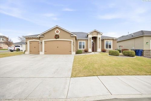 4278 S Zillah St, Kennewick, WA, 99337-3105 | Card Image