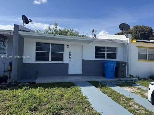0-5440 Sw 38th Ct, West Park, FL, 33023-6823 | Card Image