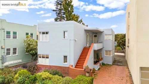 1682 Oxford St, Berkeley, CA, 94709-1608 | Card Image
