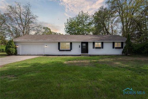 7413 Sylvania Ave, Sylvania, OH, 43560-3536 | Card Image