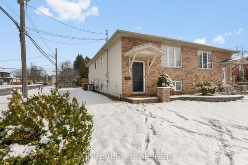 4688 Lee Ave, Niagara Falls, ON, L2H1M8 | Card Image