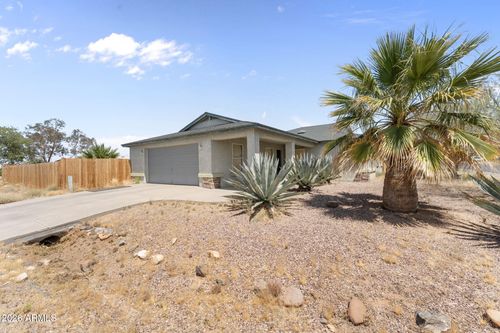 27144 S Bennett Way, Congress, AZ, 85332-0020 | Card Image