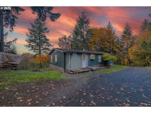 6000 River Rd S, Salem, OR, 97302-8800 | Card Image