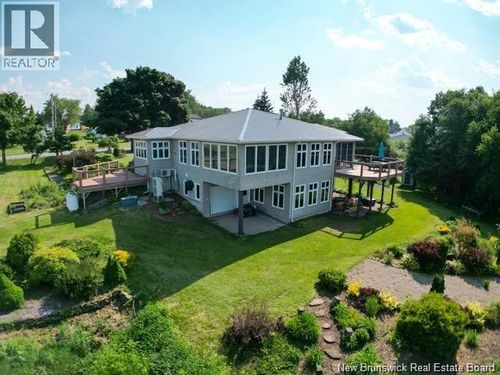 4361 Water St, Miramichi, NB, E1N4M1 | Card Image