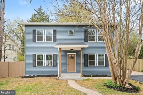 3141 Annandale Rd, FALLS CHURCH, VA, 22042-4243 | Card Image