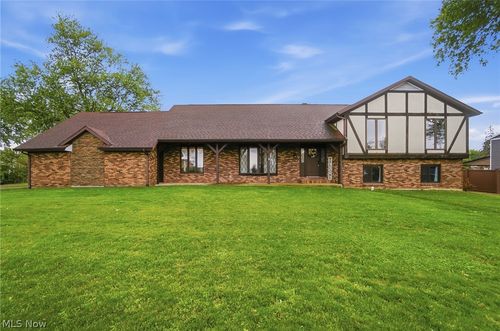1455 Riverview Dr, Lima, OH, 45805-3944 | Card Image
