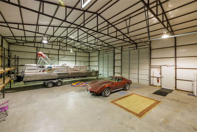 View of garage | Image 5