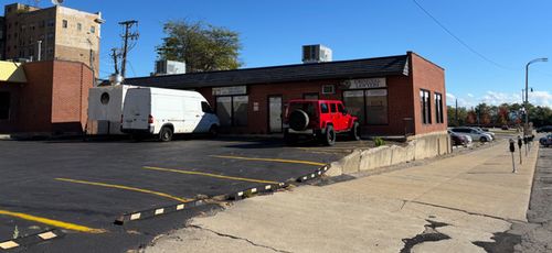 31 S County St, WAUKEGAN, IL, 60085-5506 | Card Image