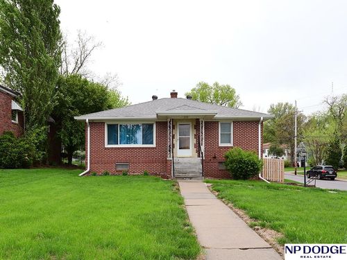 4949 Pratt St, Omaha, NE, 68104-3622 | Card Image