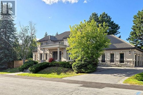 2 Thornlea Court, Markham (Thornhill), ON, L3T2R2 | Card Image