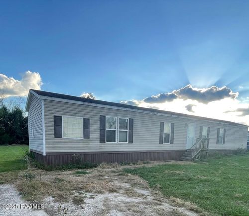 191 Landon Ln, Sunset, LA, 70584-5747 | Card Image