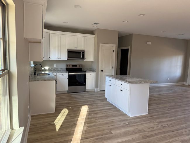 1298 W Union Rd, House other with 3 bedrooms, 2 bathrooms and 2 parking in Picayune MS | Image 5