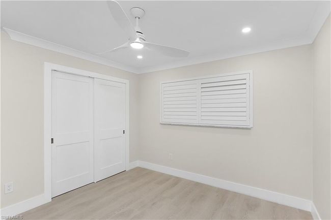 APT-104 - 57 High Point Cir W, Condo with 2 bedrooms, 2 bathrooms and 1 parking in NAPLES FL | Image 20