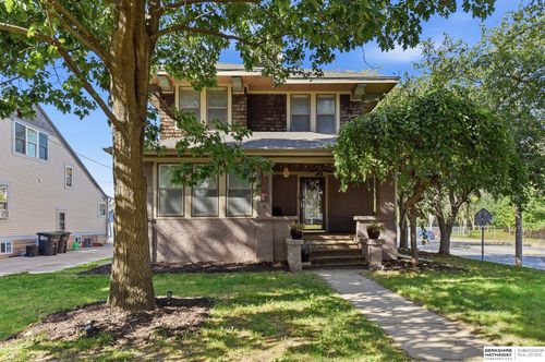 1904 S 36th Street, Omaha, NE, 68105 | Card Image