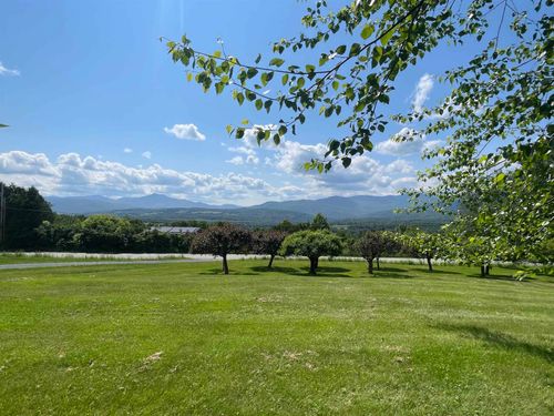 145 Valley View Rd, Waterbury Ctr, VT, 05677-8227 | Card Image