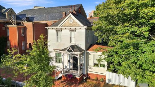 361 Court St, Portsmouth, VA, 23704-2526 | Card Image