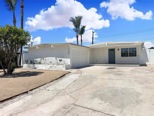 1363 Amador Ave, Ontario, CA, 91764-2114 | Card Image