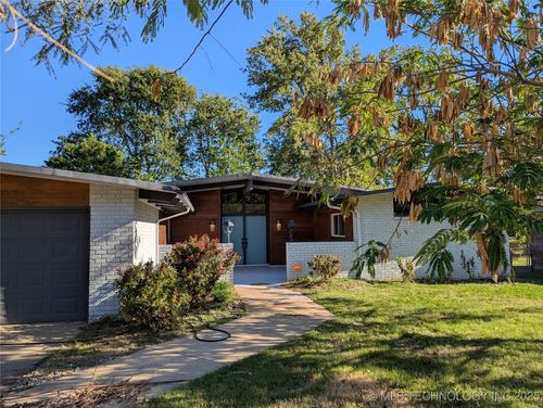 5825 E 35th St, Tulsa, OK, 74135-5303 | Card Image