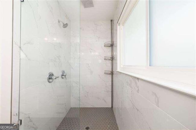 848 Lake Ct Se, House other with 3 bedrooms, 3 bathrooms and null parking in Smyrna GA | Image 16