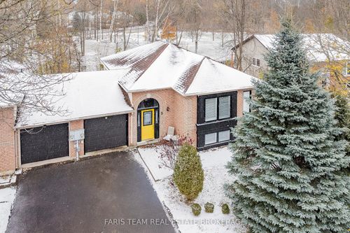 5 Harbour Cres, Wasaga Beach, ON, L9Z1G4 | Card Image