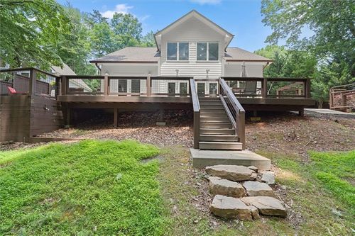 7135 Haw Creek Pl, Gainesville, GA, 30506-6058 | Card Image
