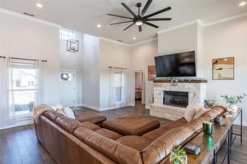 107 Kleingrass Rd, Abilene, TX, 79606-2371 | Card Image