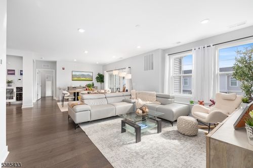 unit-241-10 Veterans Way, Morris Plains, NJ, 07950-2499 | Card Image