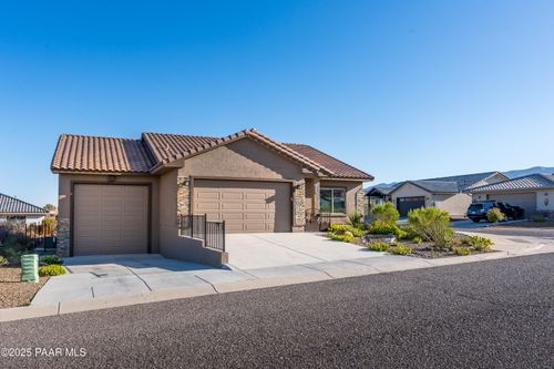 661 Shadow Canyon Dr, Clarkdale, AZ, 86324-0029 | Card Image