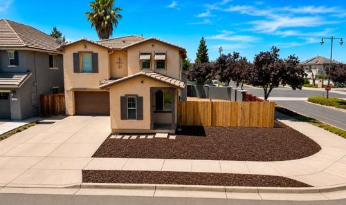 16701 English Country Trl, Lathrop, CA, 95330-8839 | Card Image