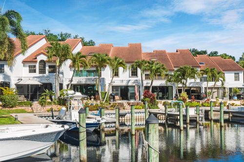 34-2359 Treasure Isle Dr, West Palm Beach, FL, 33410-1336 | Card Image
